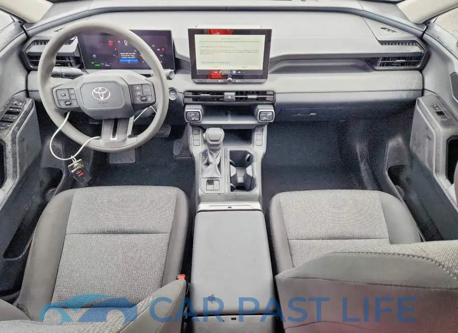 2T36CRAV8TW030475# 8