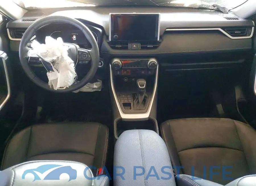 2T3A1RFV8RW425130# 8
