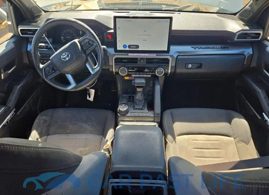 3TYLB5JN7RT008450# 8