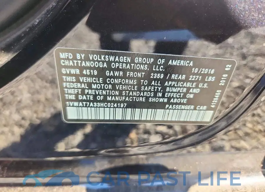 1VWAT7A33HC024197# 12