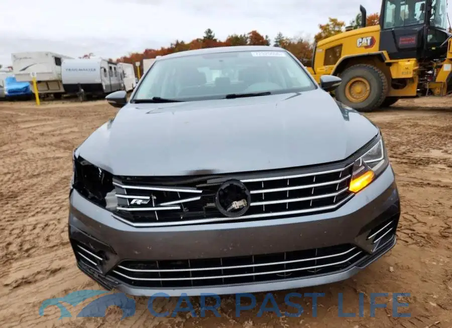 1VWDT7A32HC019246# 5