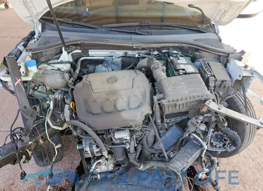 3VV2B7AXXKM059324# 11