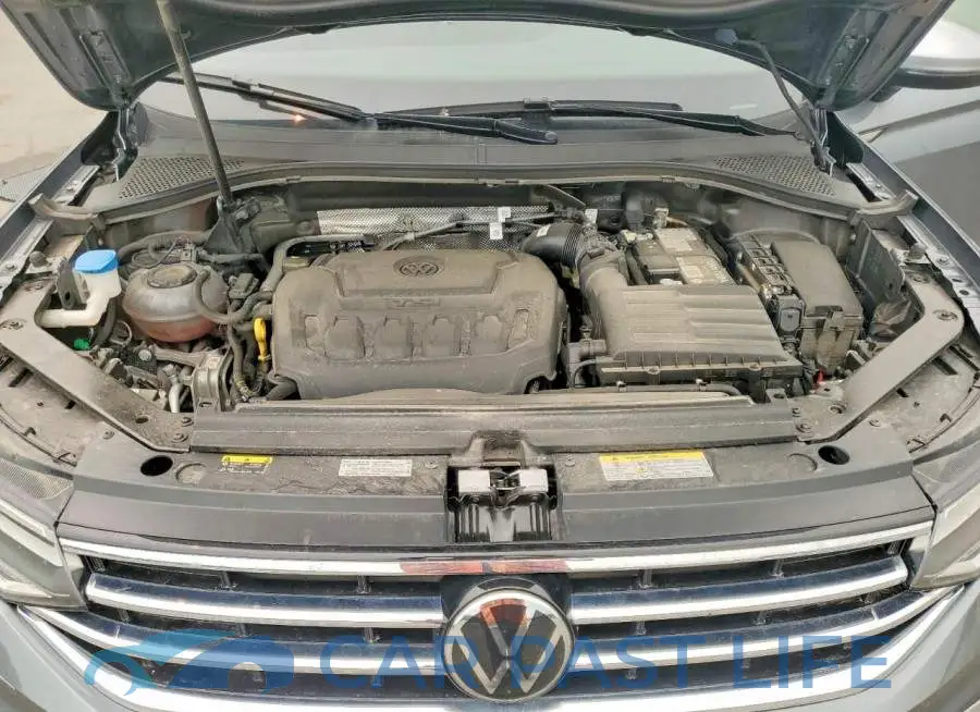 3VVAB7AX2RM233828# 11