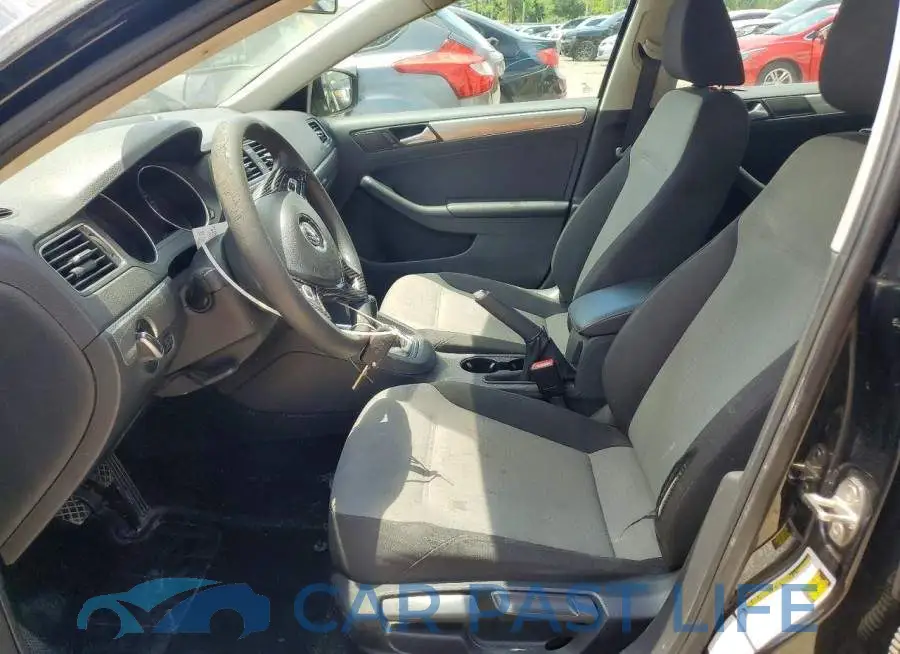 3VW167AJ0HM266661# 7