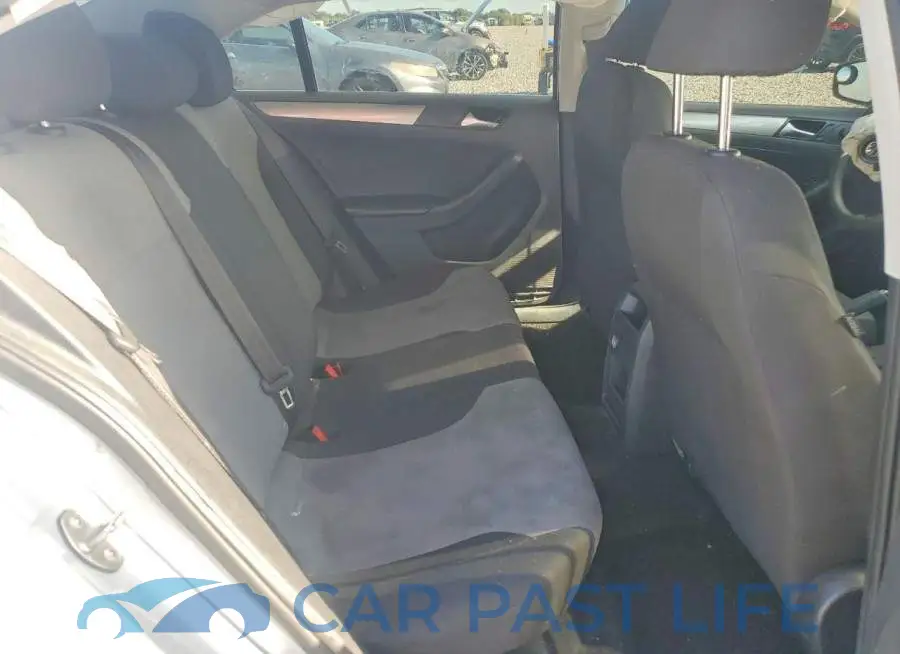 3VW2B7AJ5HM412200# 10