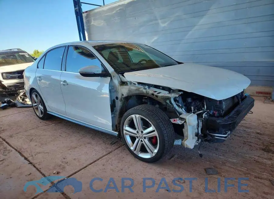 3VW4T7AJ9HM213334# 4