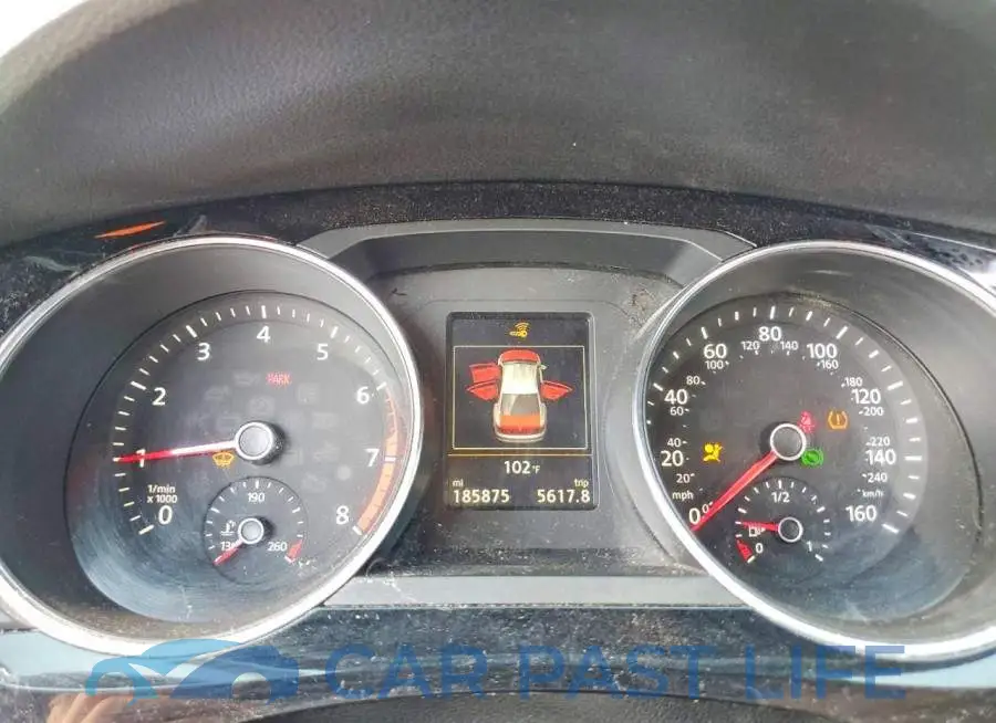 3VW4T7AJ9HM341217# 9