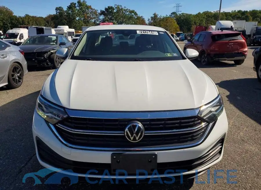 3VW5M7BU4RM047073# 5