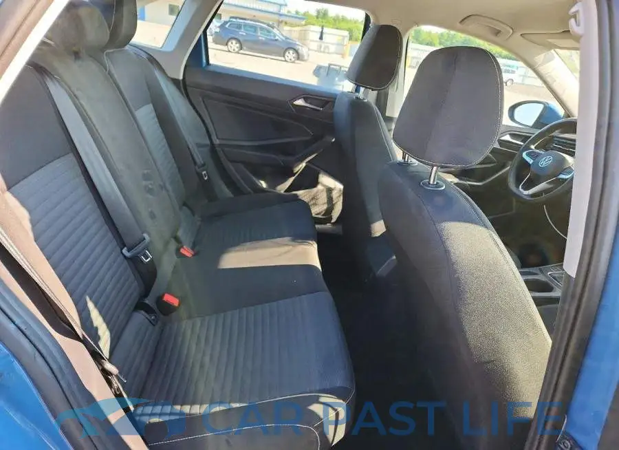 3VW5X7BU8SM076668# 10