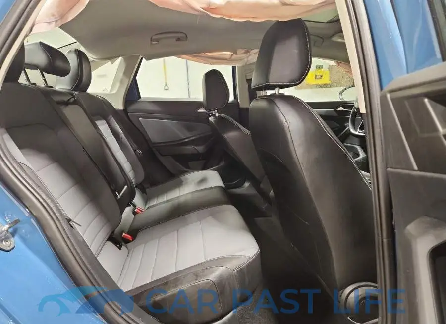 3VW7W7BU8TM029301# 10