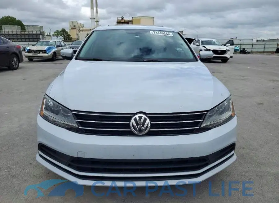 3VWDB7AJ7HM382139# 5