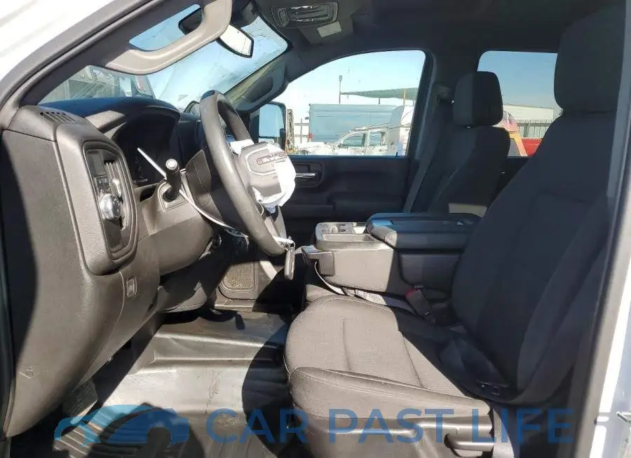 1GD58LE73RF119057# 7