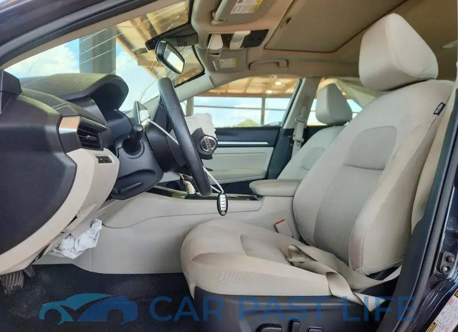 1N4BL4DV7KC131026# 7
