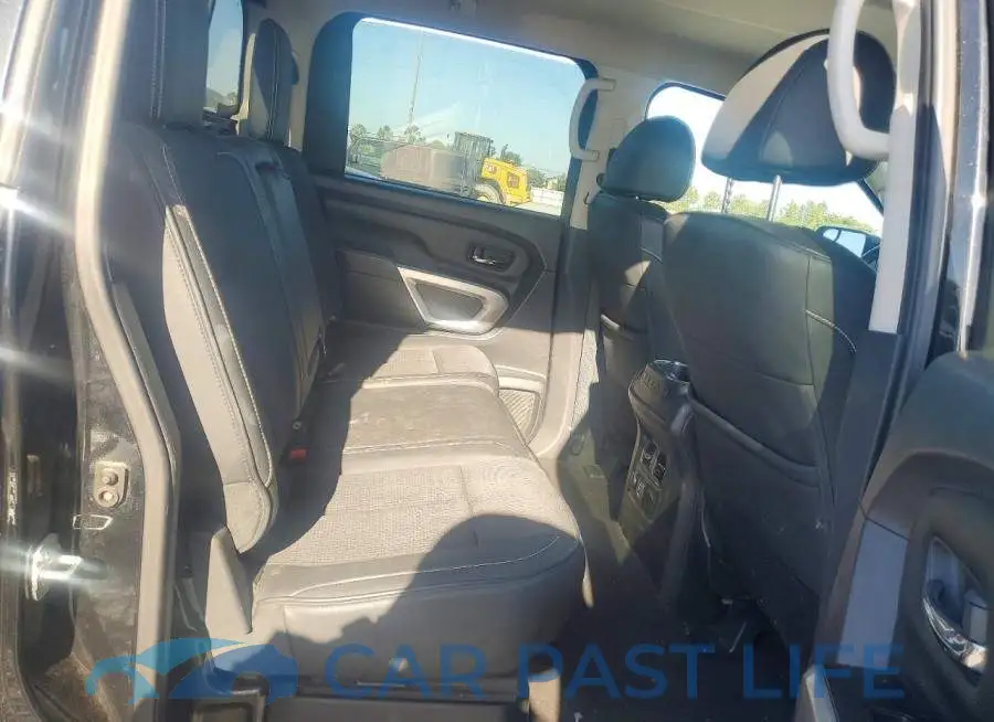 1N6AA1E55KN519513# 10