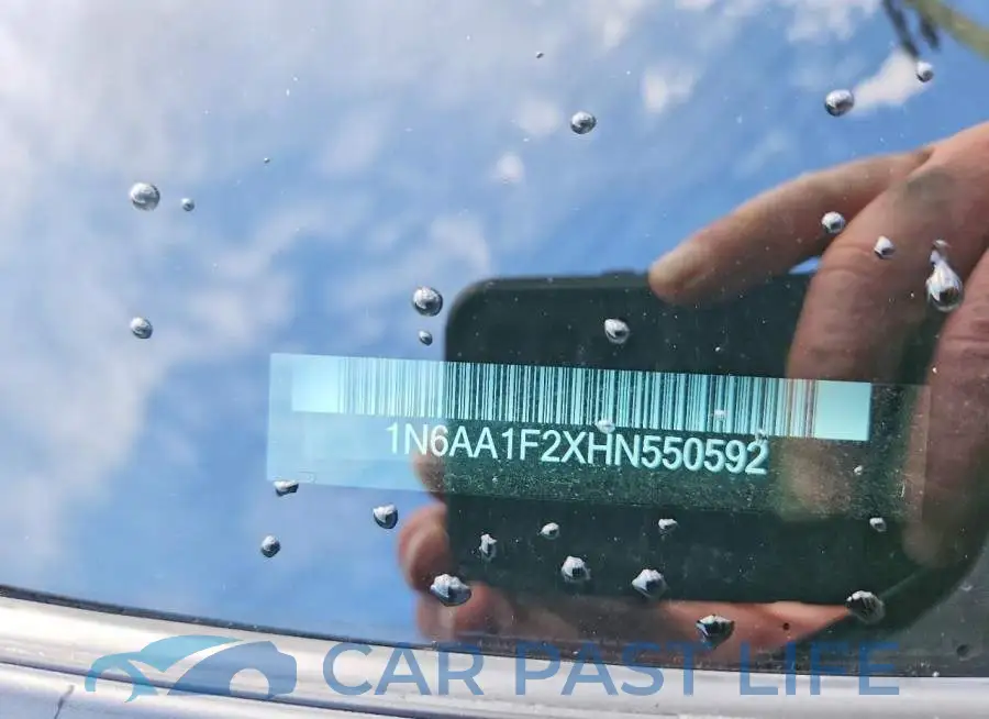 1N6AA1F2XHN550592# 12