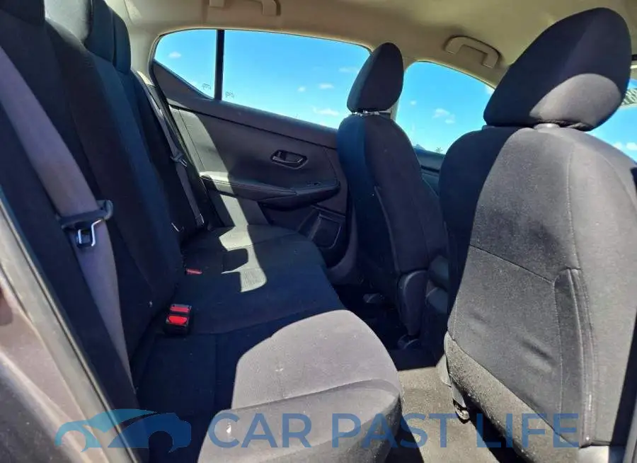 3N1AB8BV7RY371085# 10