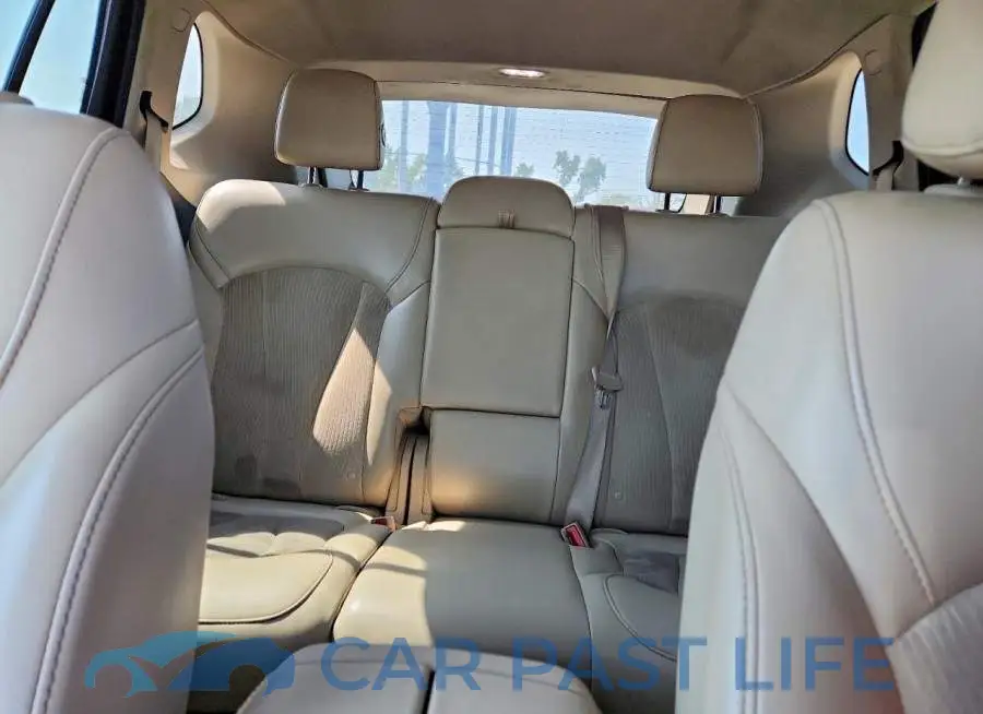 LRBFXBSA8KD033068# 10