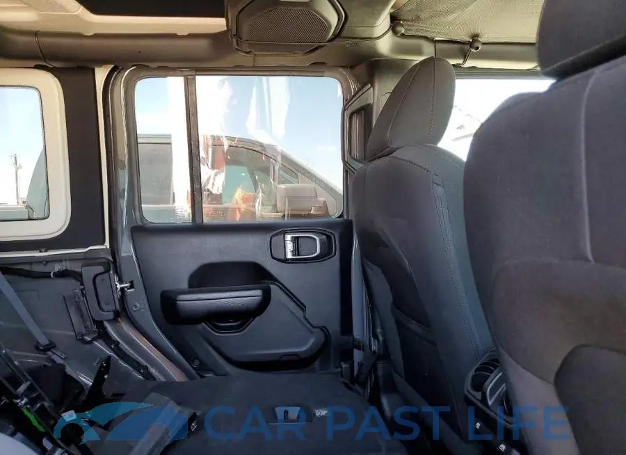1C4HJXDG2LW200735# 10