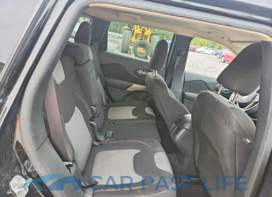 1C4PJLCX3JD519236# 11