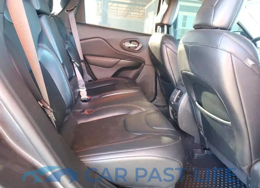 1C4PJMBX5LD539143# 11