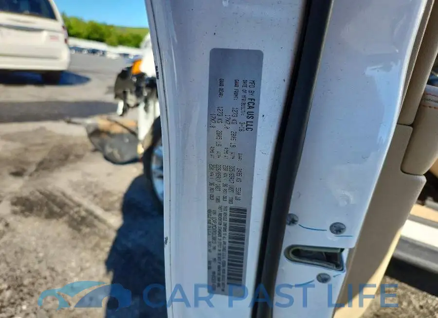 1C4PJMCX7KD138013# 13