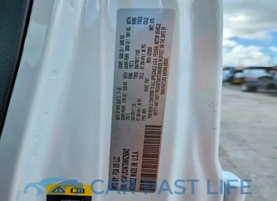 1C4PJXDN7SW626042# 13
