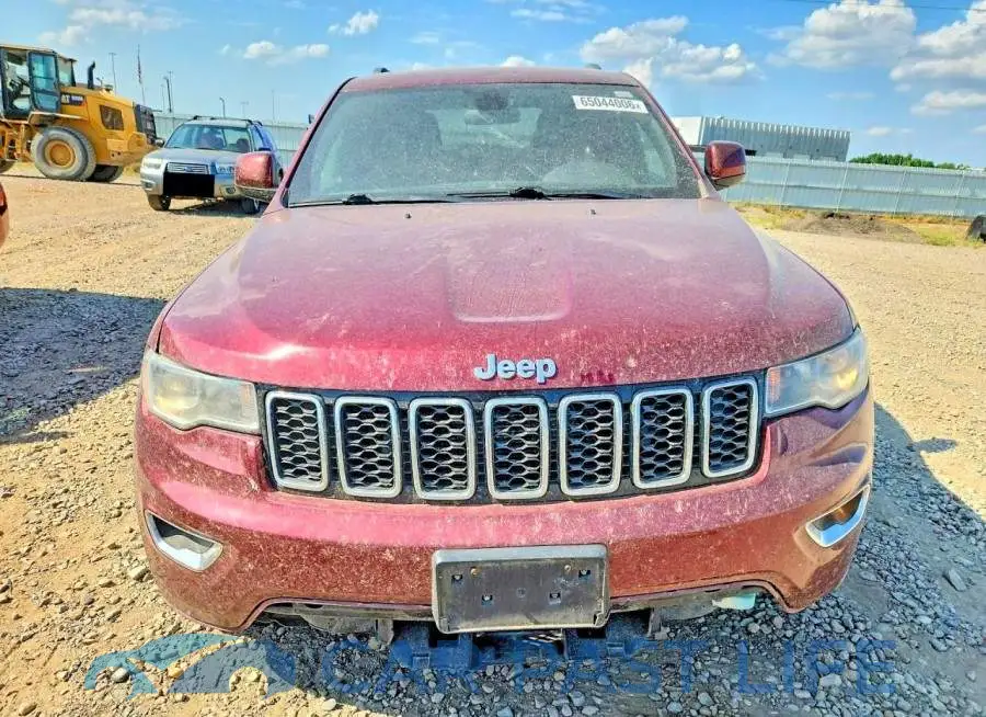 1C4RJFAG0JC325735# 5