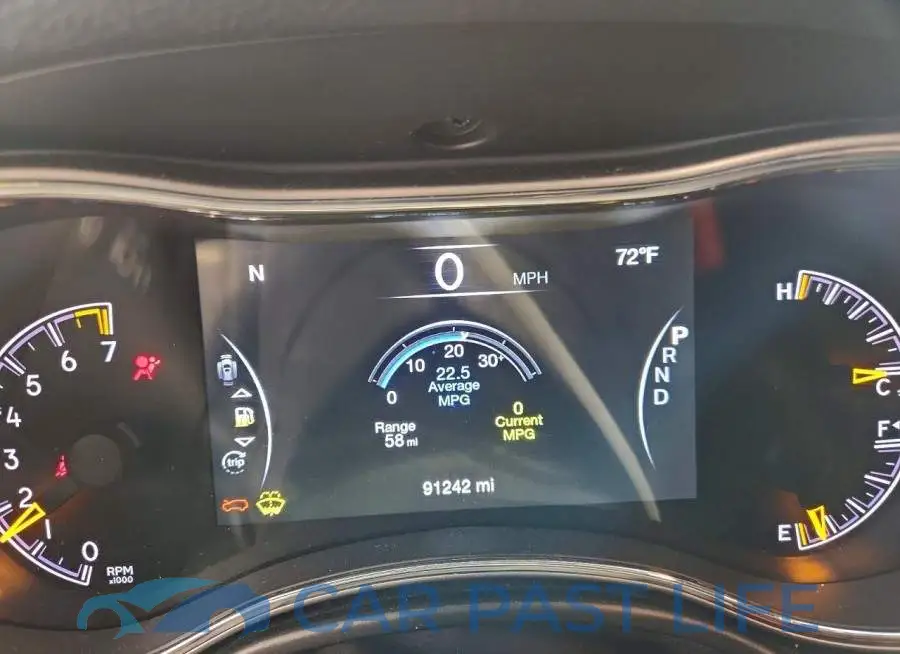 1C4RJFBG9NC146372# 9