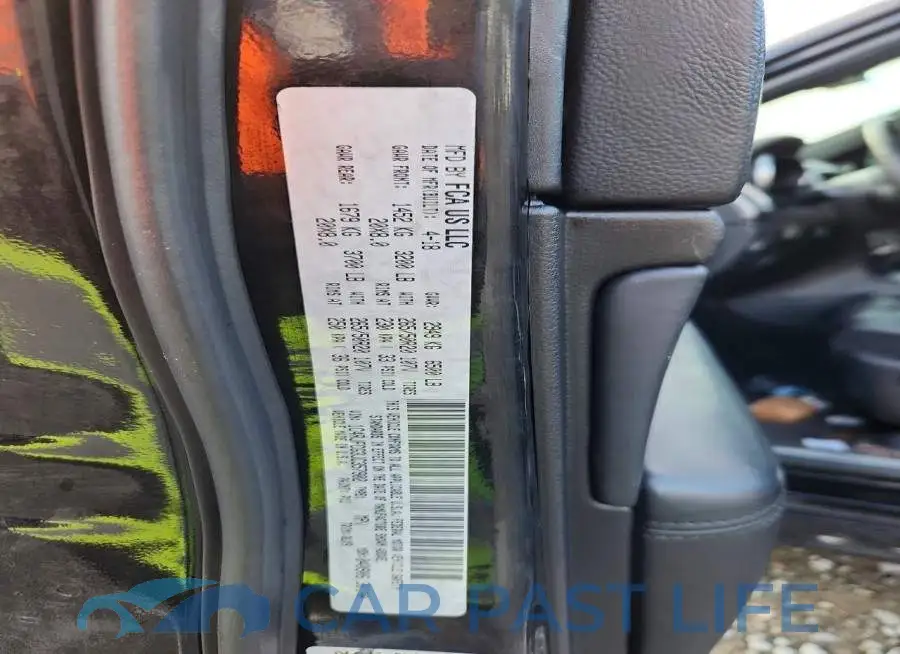 1C4RJFCG3JC357902# 13