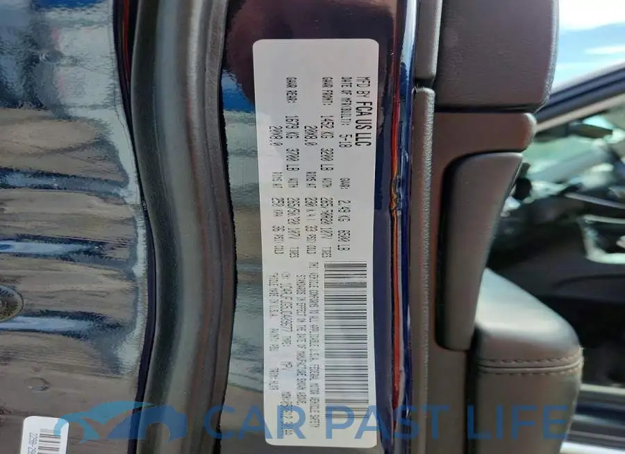 1C4RJFJG5JC409677# 12