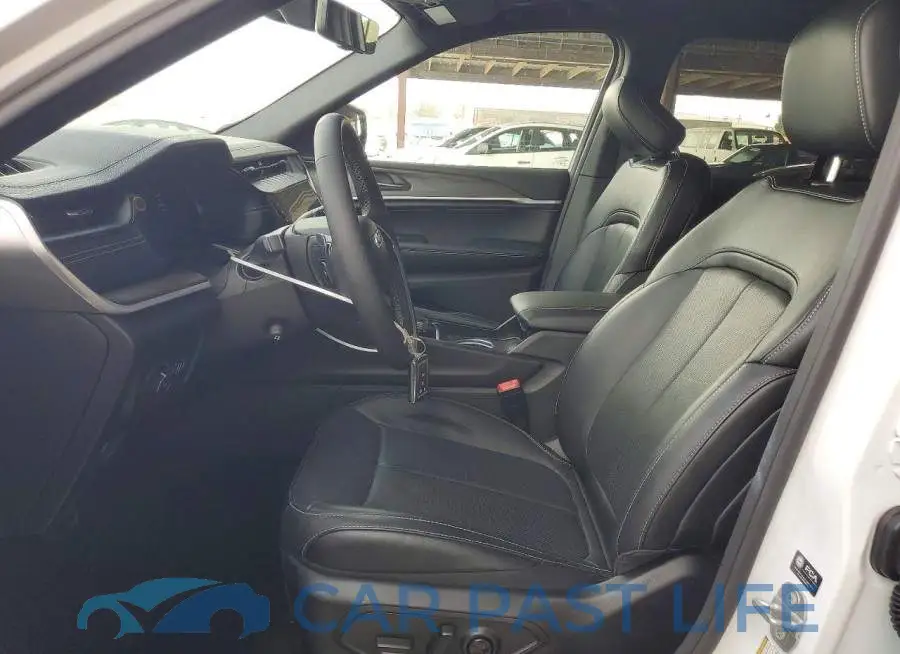 1C4RJHBR6TC260503# 7