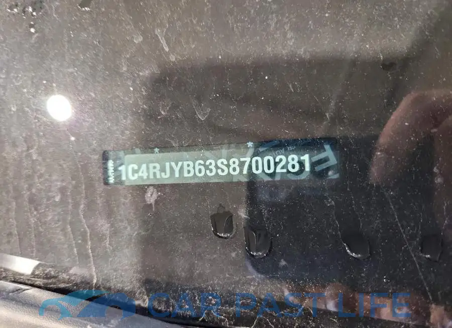 1C4RJYB63S8700281# 14