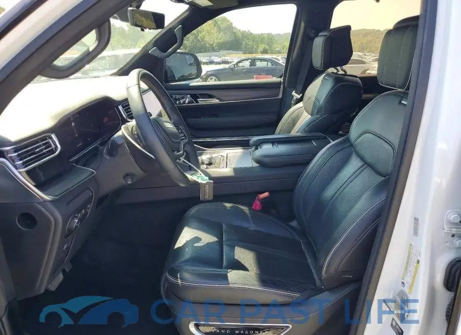 1C4SJVFP8RS109072# 7