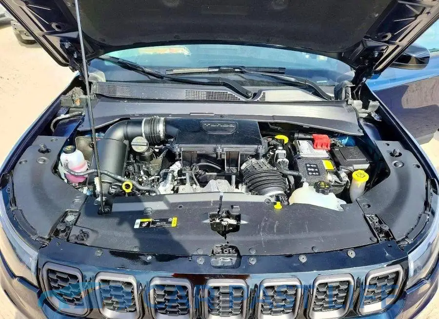 3C4NJDBN8TT216253# 12