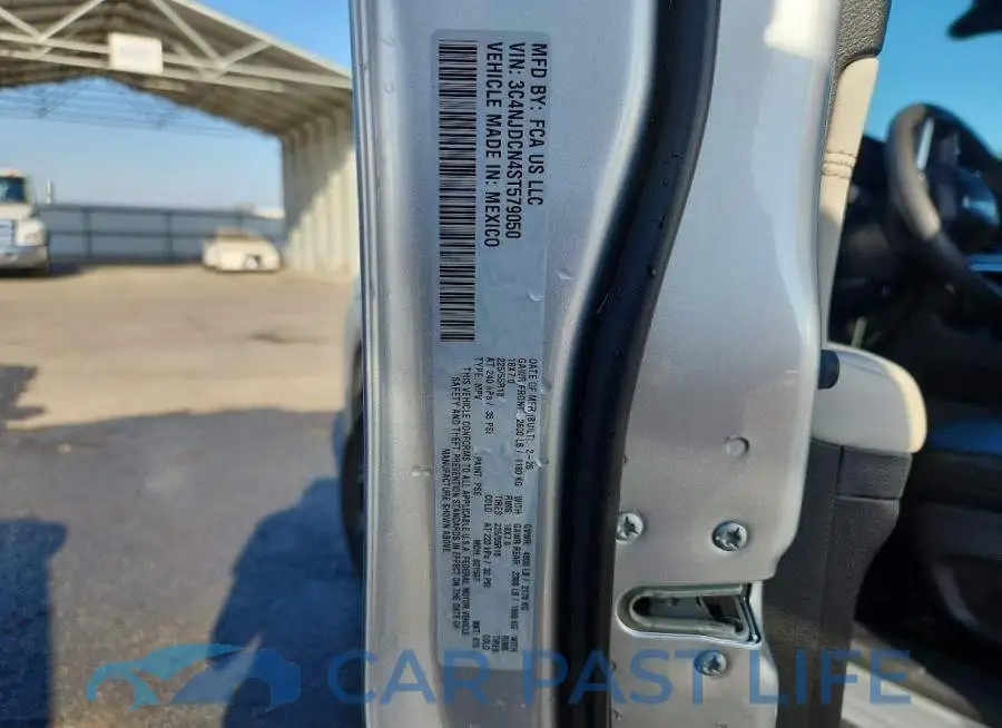 3C4NJDCN4ST579050# 14