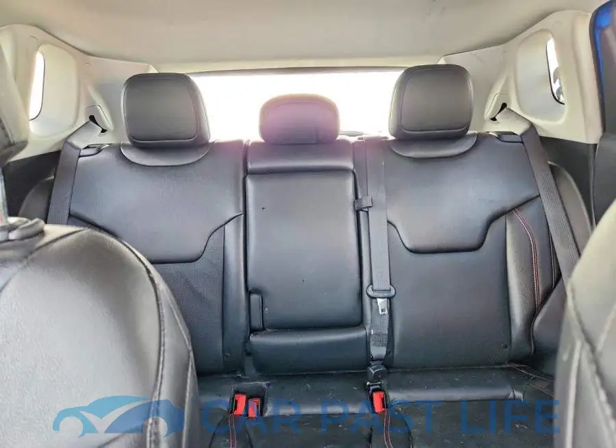 3C4NJDDB2MT541680# 10