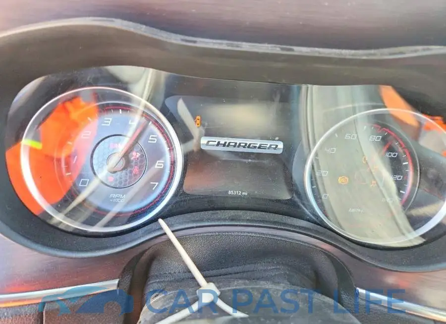 2C3CDXBG6JH319196# 9