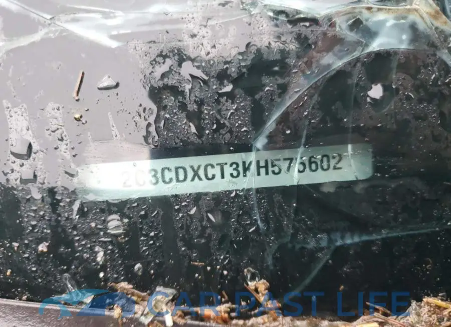 2C3CDXCT3KH575602# 12