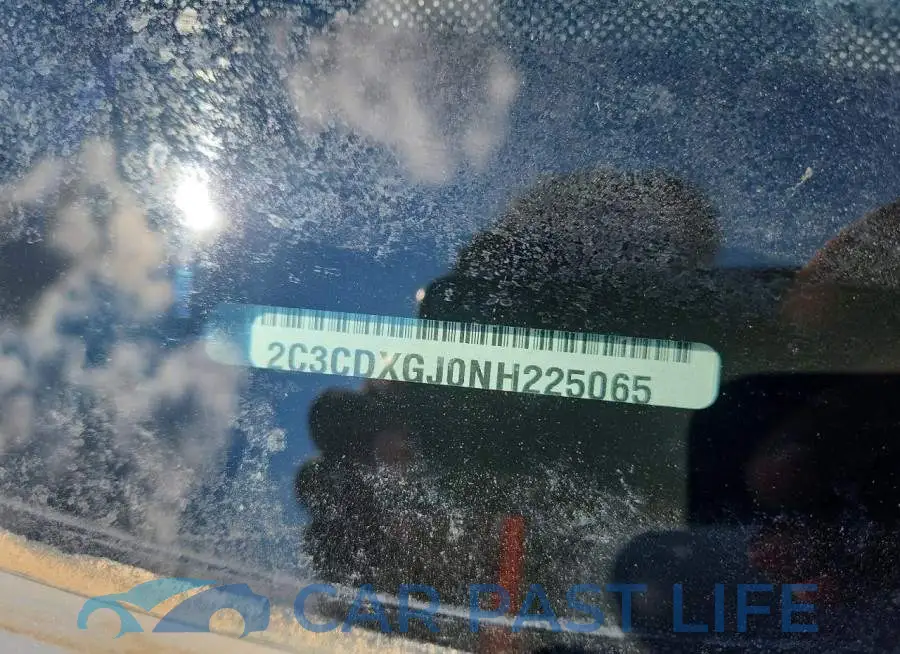 2C3CDXGJ0NH225065# 12