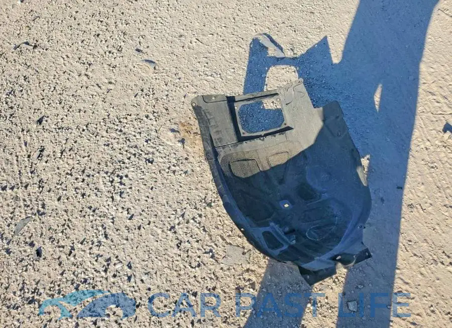 2C3CDXGJ2KH718323# 12