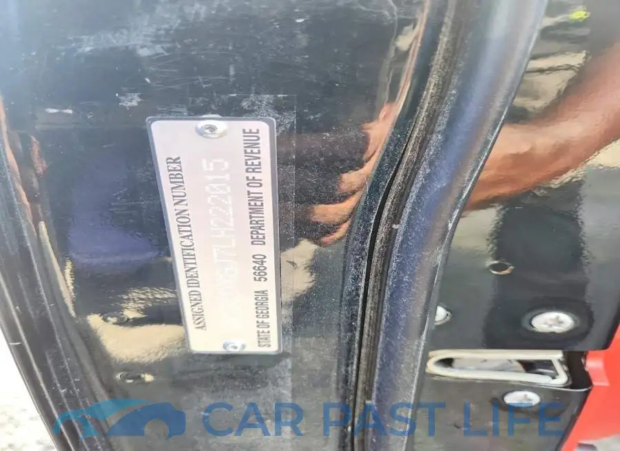 2C3CDXGJ7LH222015# 12