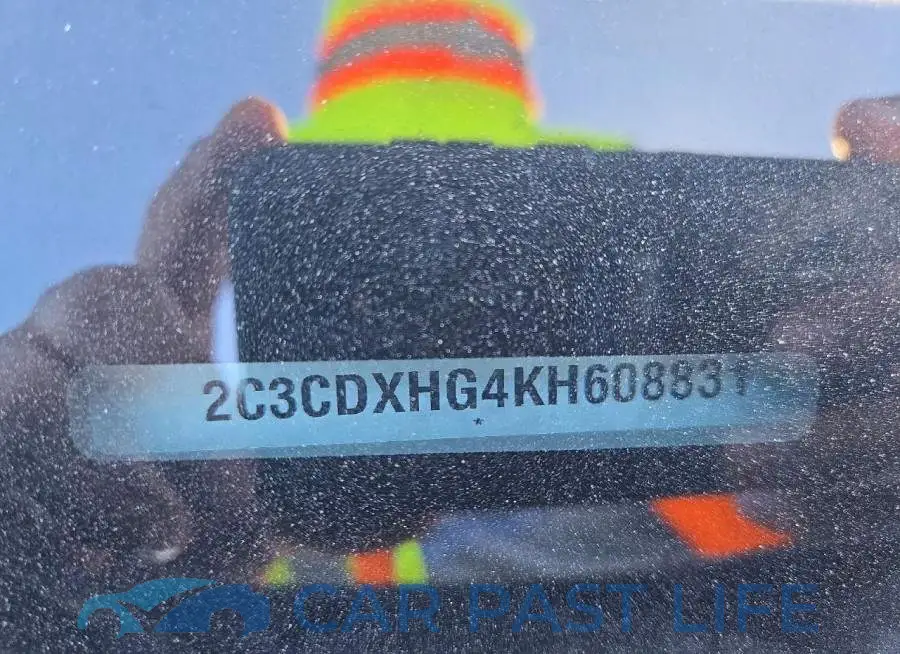 2C3CDXHG4KH608831# 12