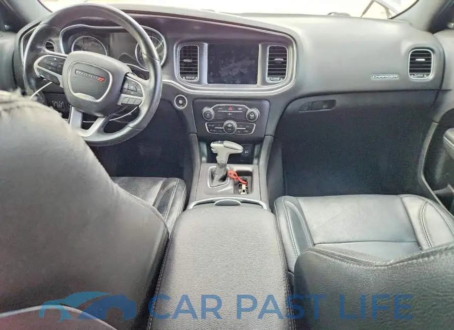 2C3CDXHG7HH630251# 8