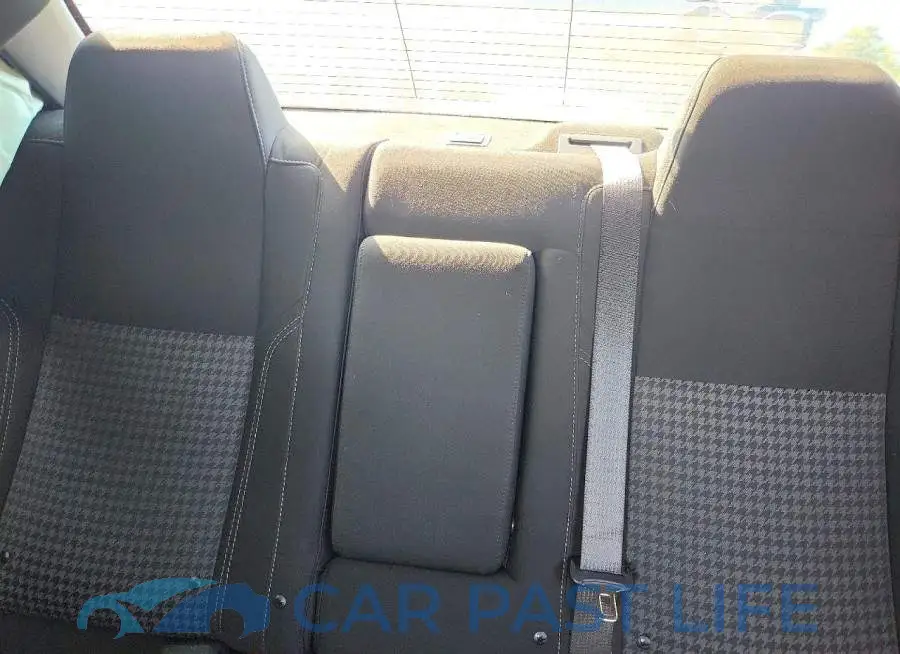 2C3CDZAG9MH646158# 10