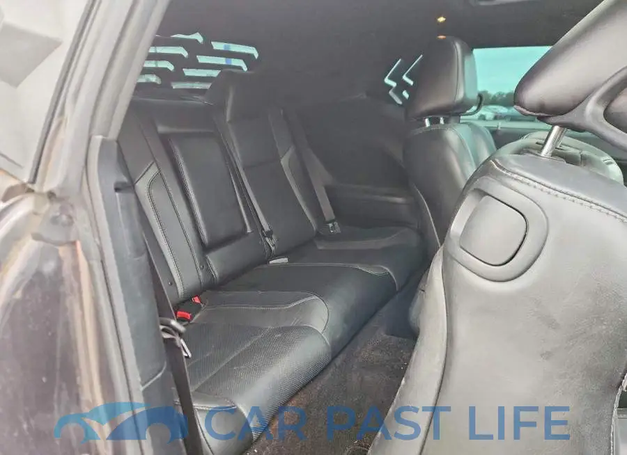 2C3CDZGG8HH615058# 10