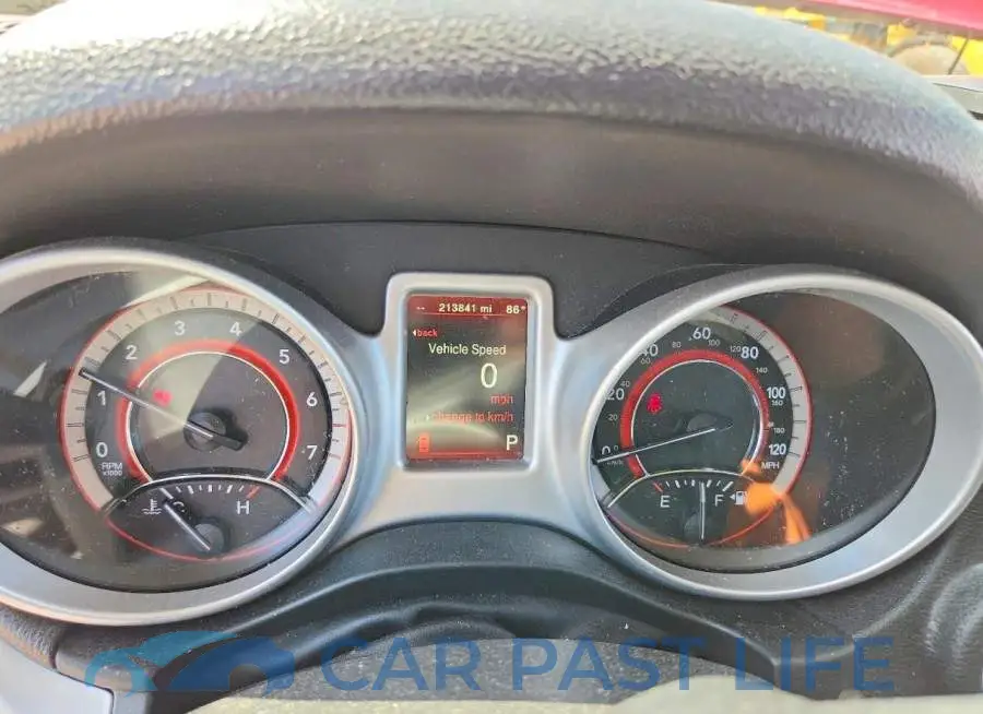 3C4PDDEG4KT785077# 9