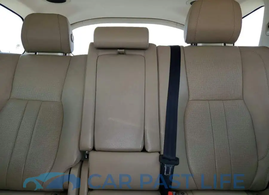 SALCR2RX3JH742127# 10