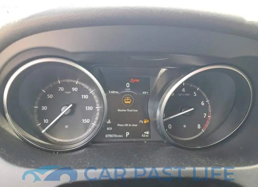 SALCR2RX3JH742127# 9