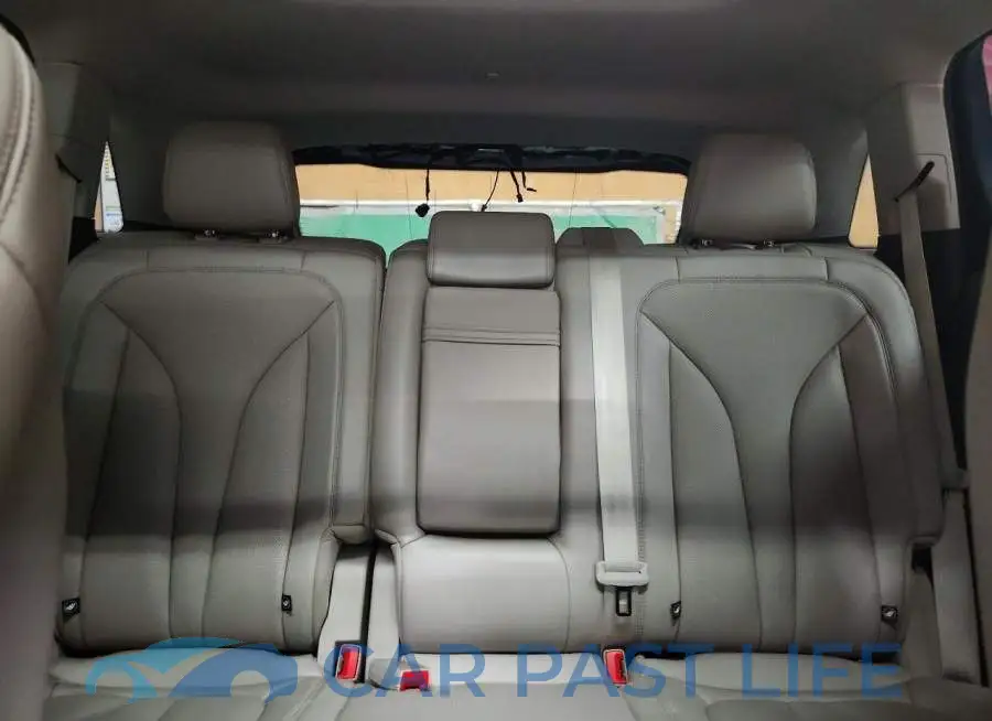 2LMPJ8KP2MBL10837# 10