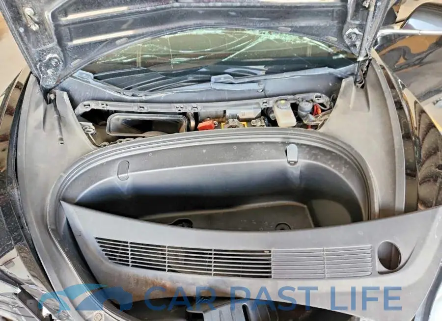 5YJ3E1EA6KF401790# 11